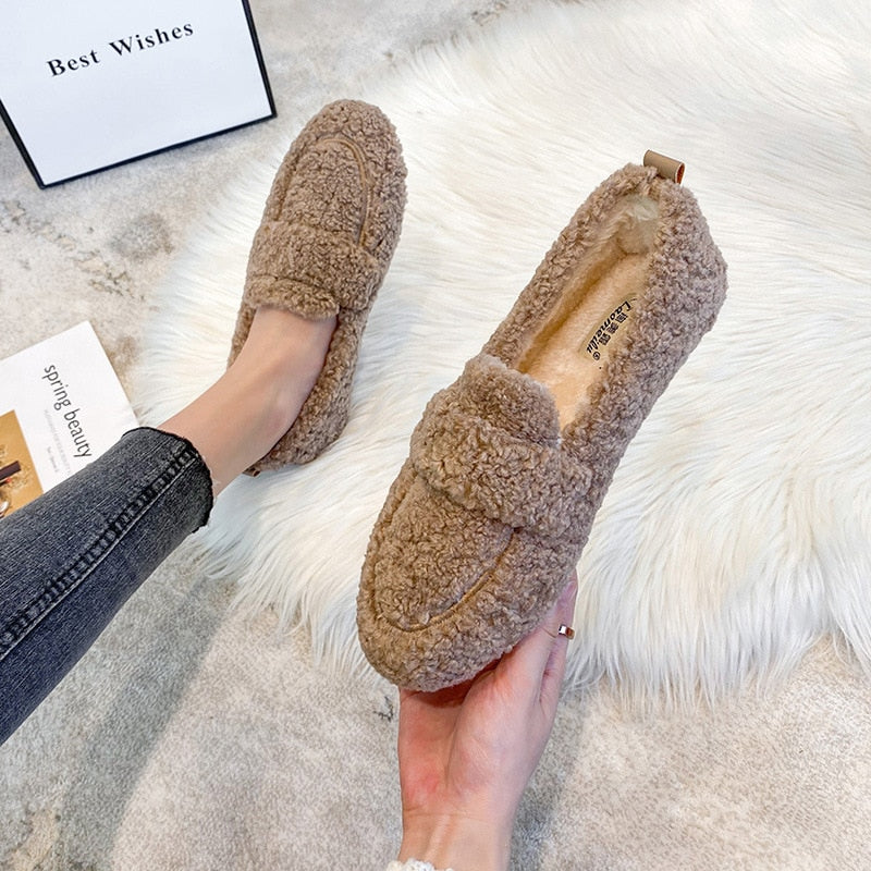 Pluchi Timeless Lounge Shoes