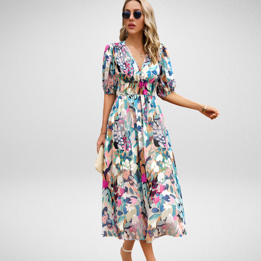 Stella Charming Dress With V-neck